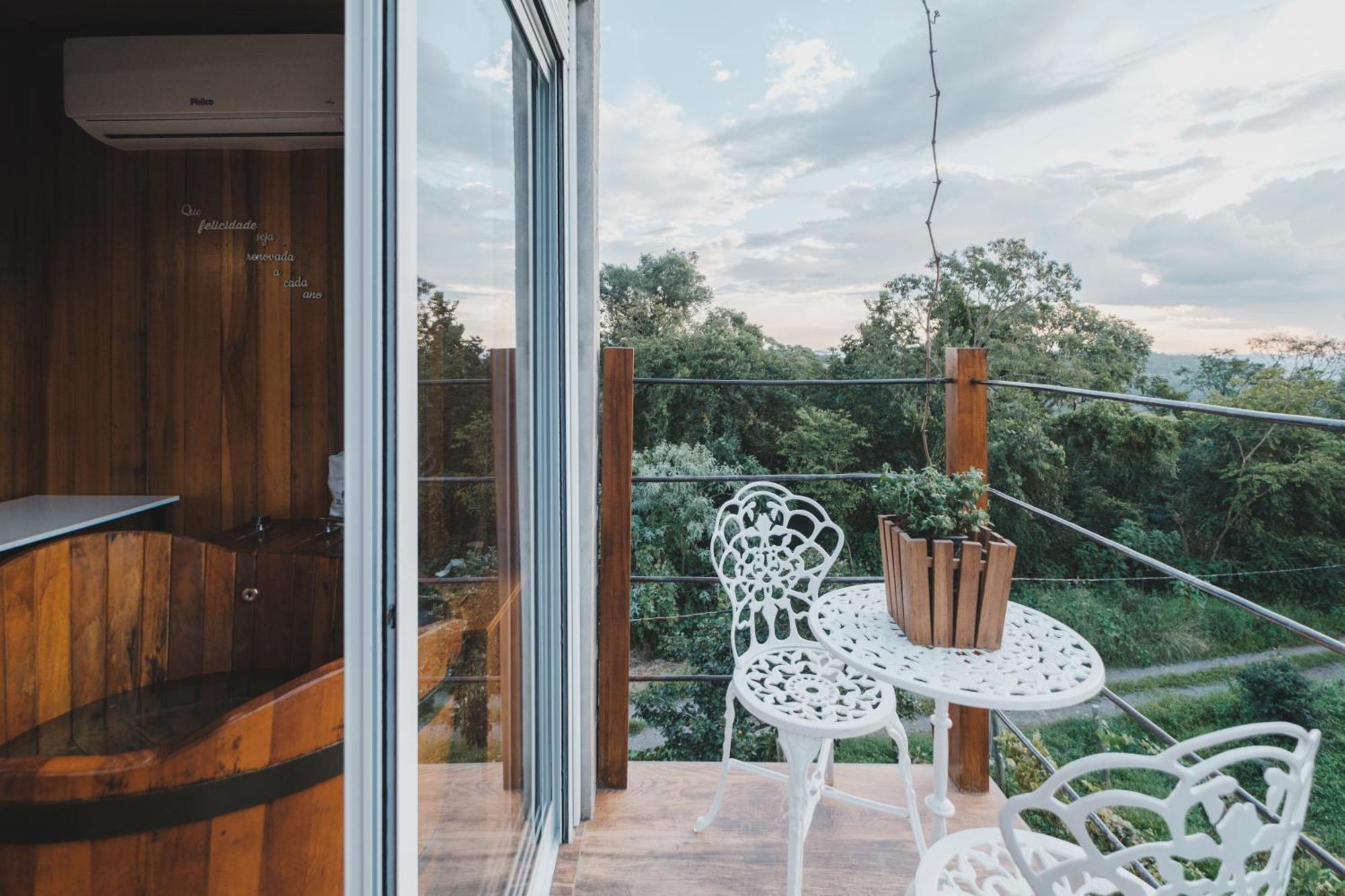 Villa Vinicolla Hospedagem Conceito Bento Gonçalves Extérieur photo